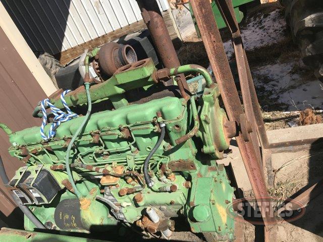  John Deere 404_0.JPG